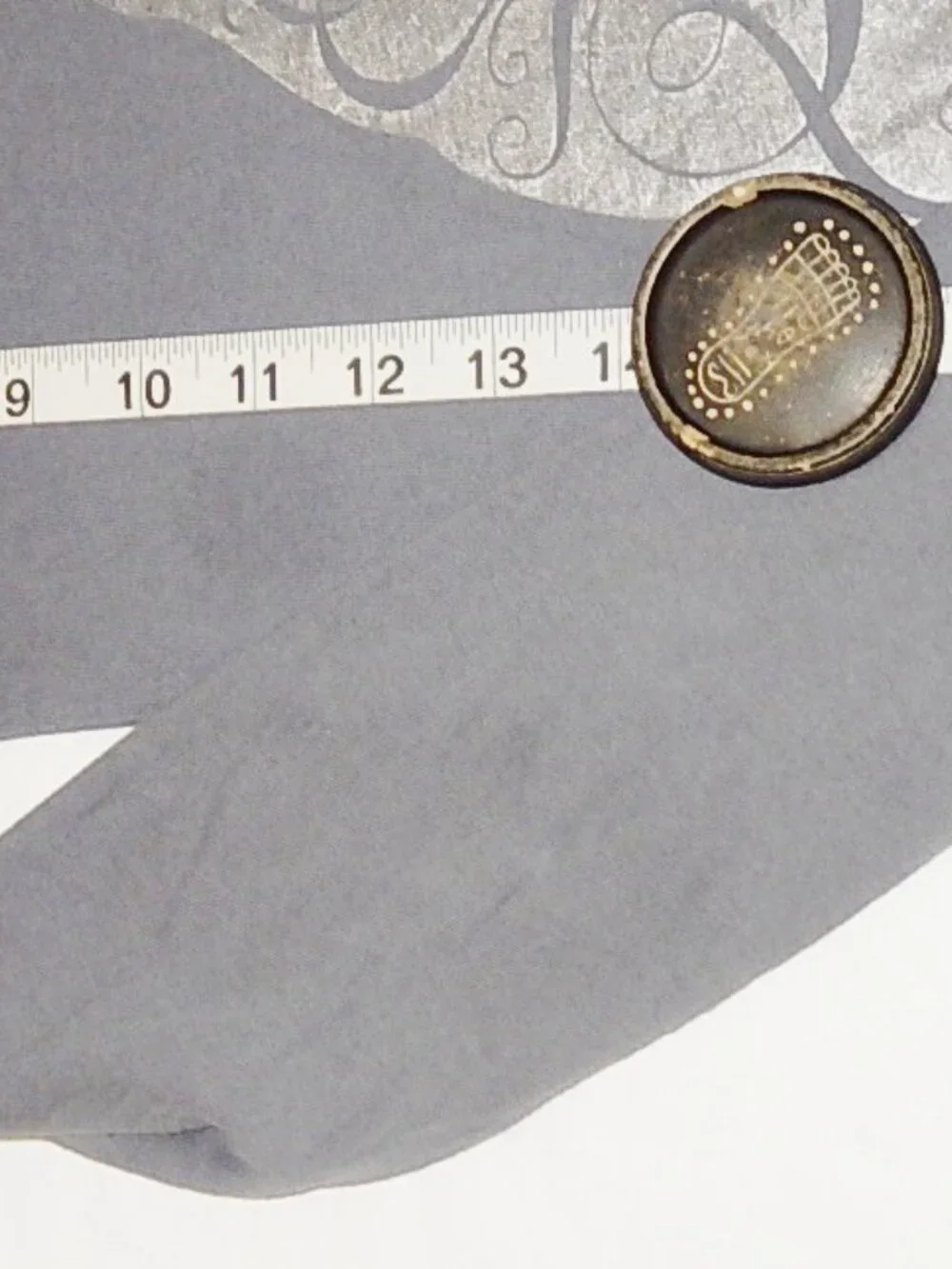 Old Navy pattern solid